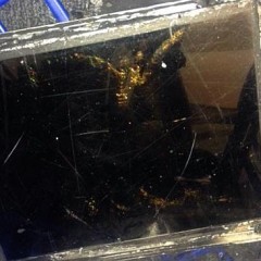 オーストラリアのボーダフォン店でiPadが爆発。